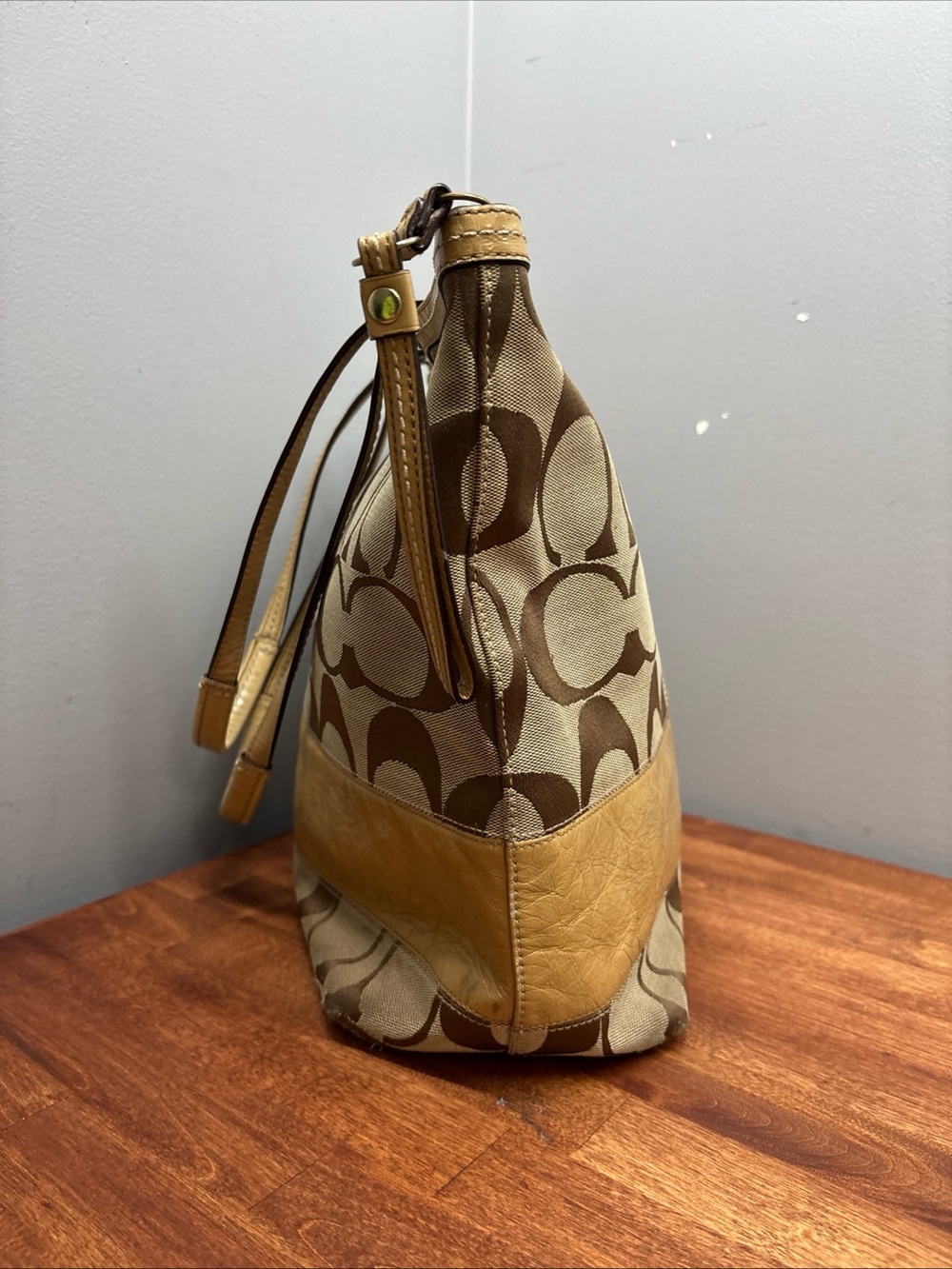 Coach Khaki Signature Canvas Tote with Gold Trim - Picture 6 of 16